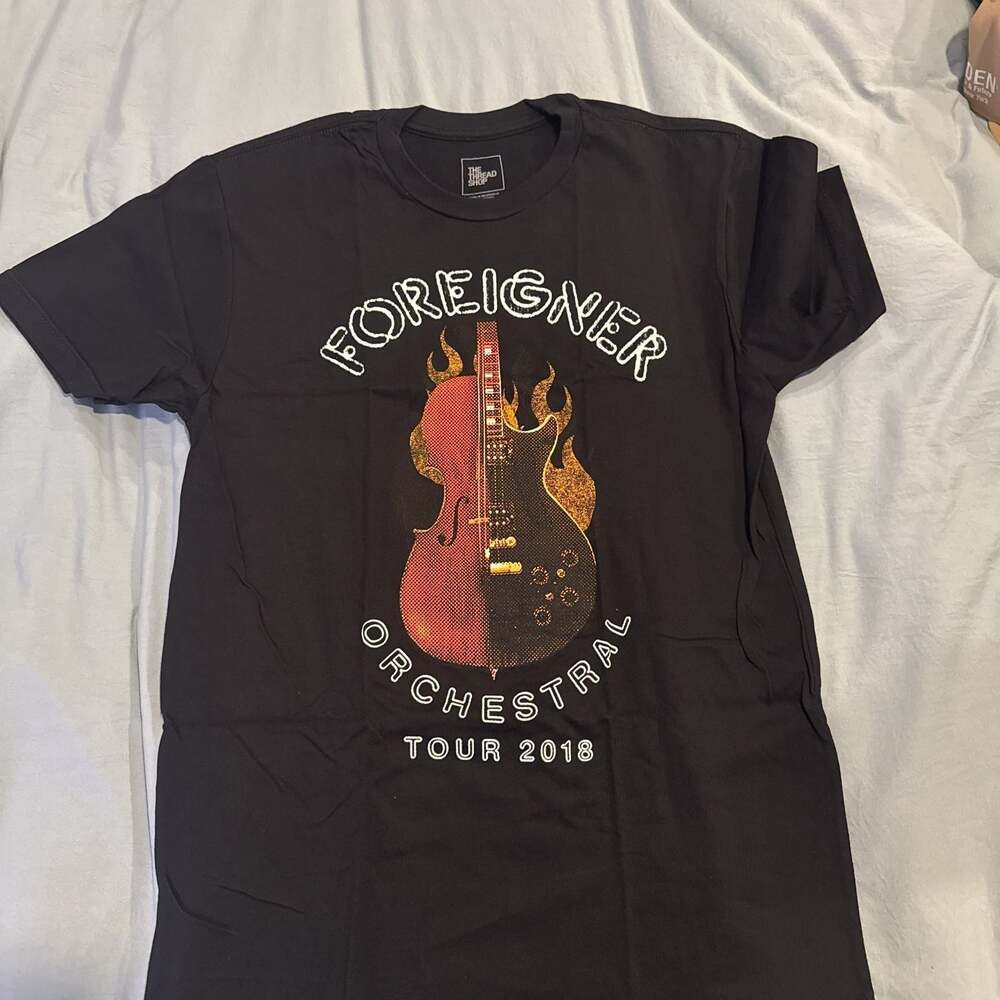 "FOREIGNER"  2018 Orchestral‎ Tour tee size Small